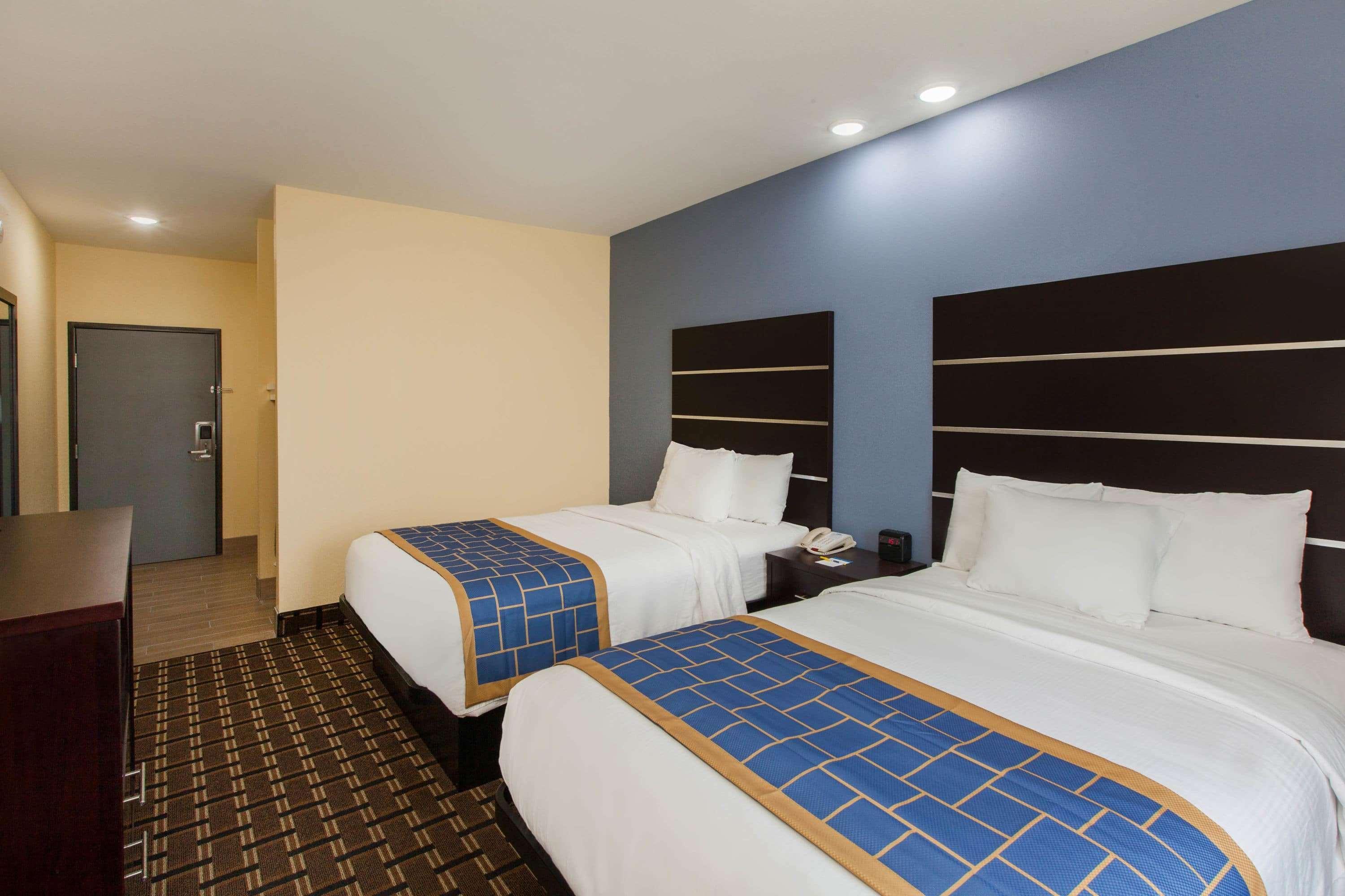 Days Inn By Wyndham Baton Rouge Airport Екстер'єр фото