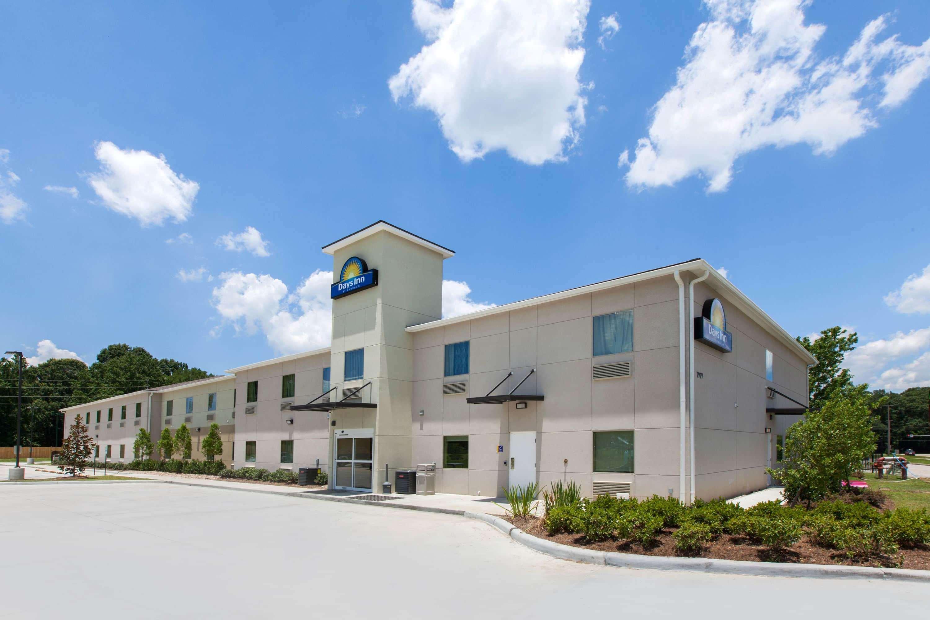 Days Inn By Wyndham Baton Rouge Airport Екстер'єр фото